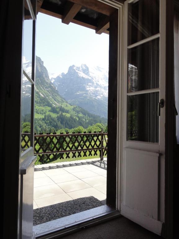 Hotel Bluemlisalp Grindelwald Rum bild