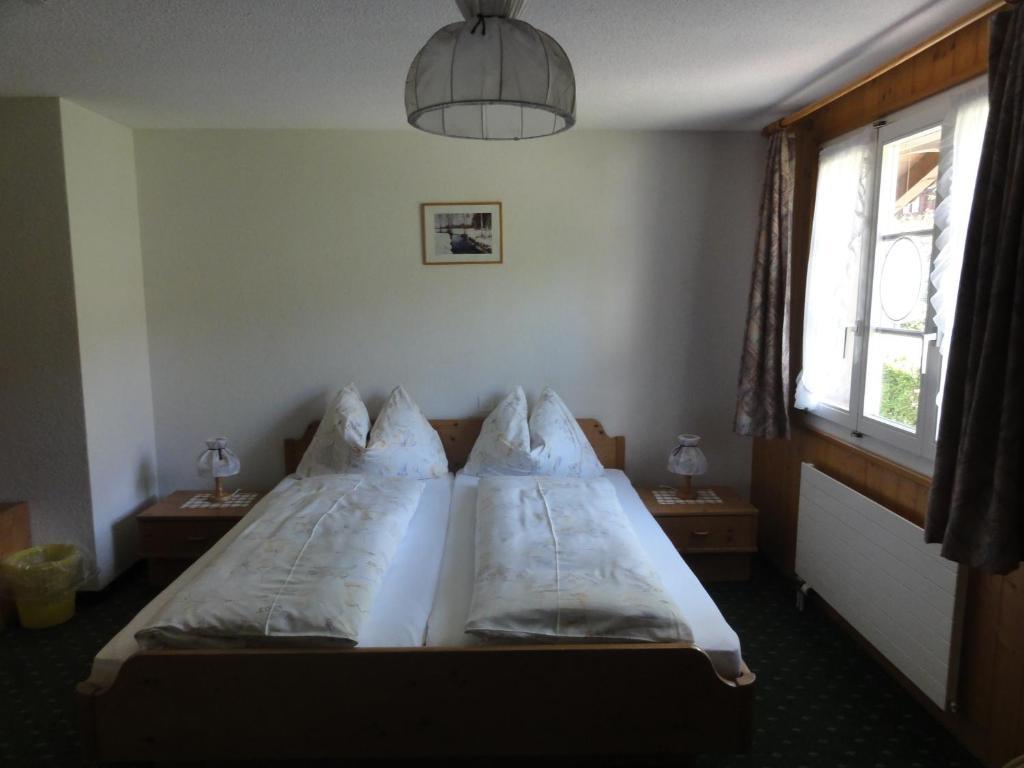 Hotel Bluemlisalp Grindelwald Rum bild